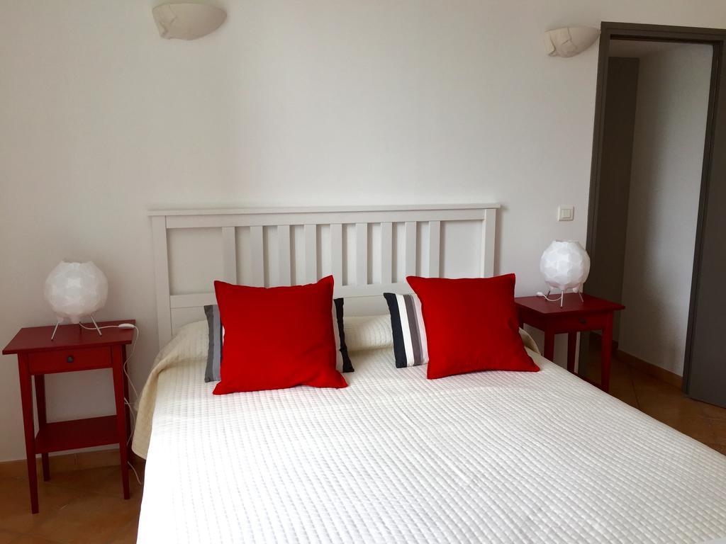 Les Appartements Du Port Бонифачо Екстериор снимка