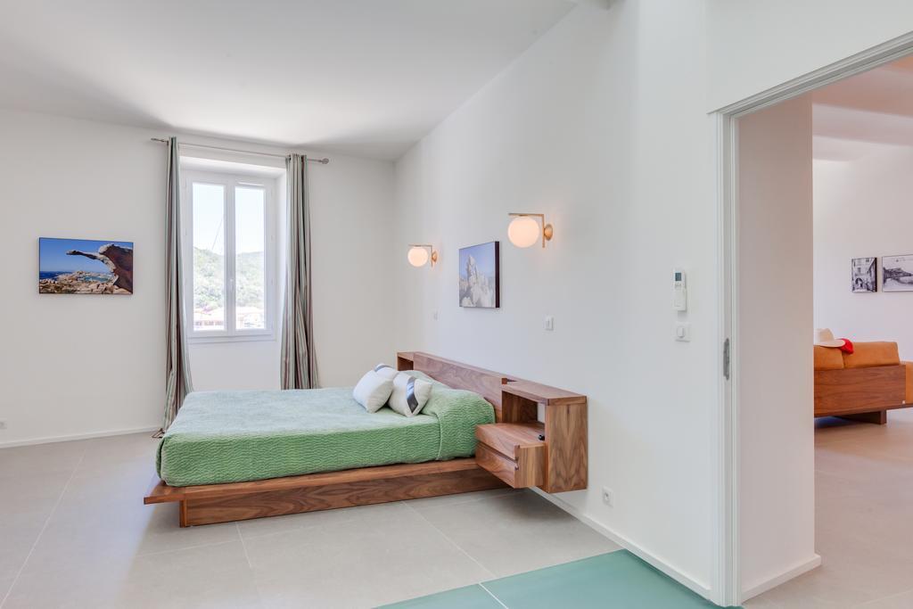 Les Appartements Du Port Бонифачо Екстериор снимка