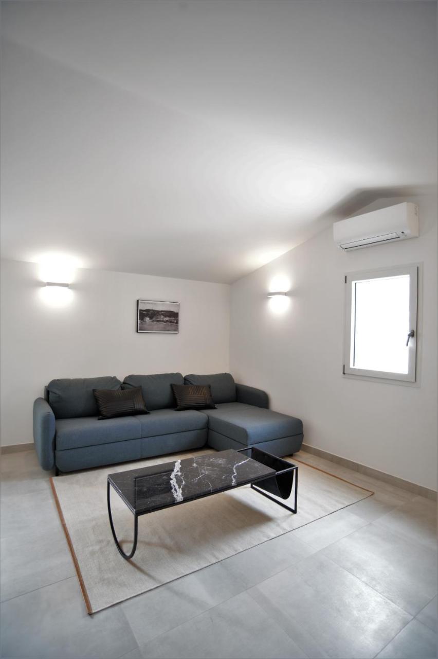 Les Appartements Du Port Бонифачо Екстериор снимка