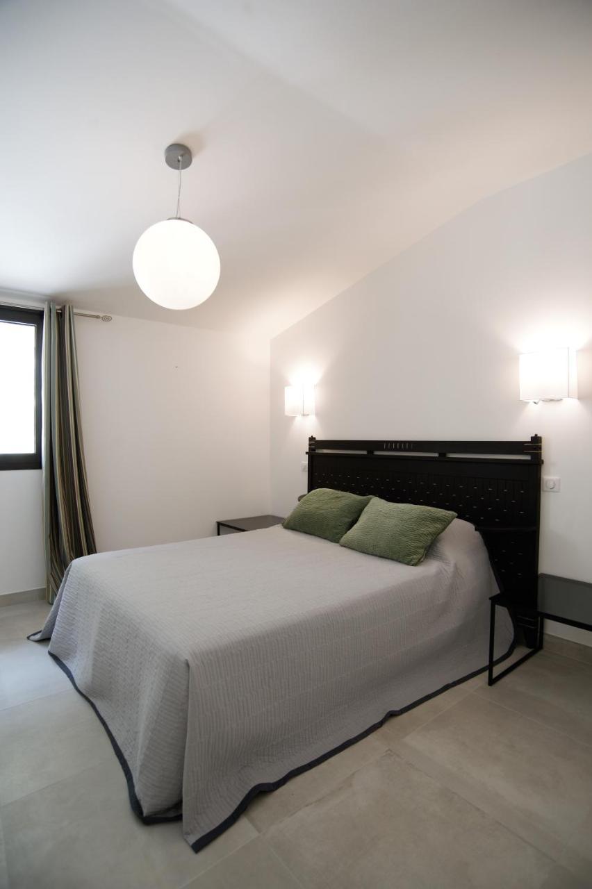 Les Appartements Du Port Бонифачо Екстериор снимка
