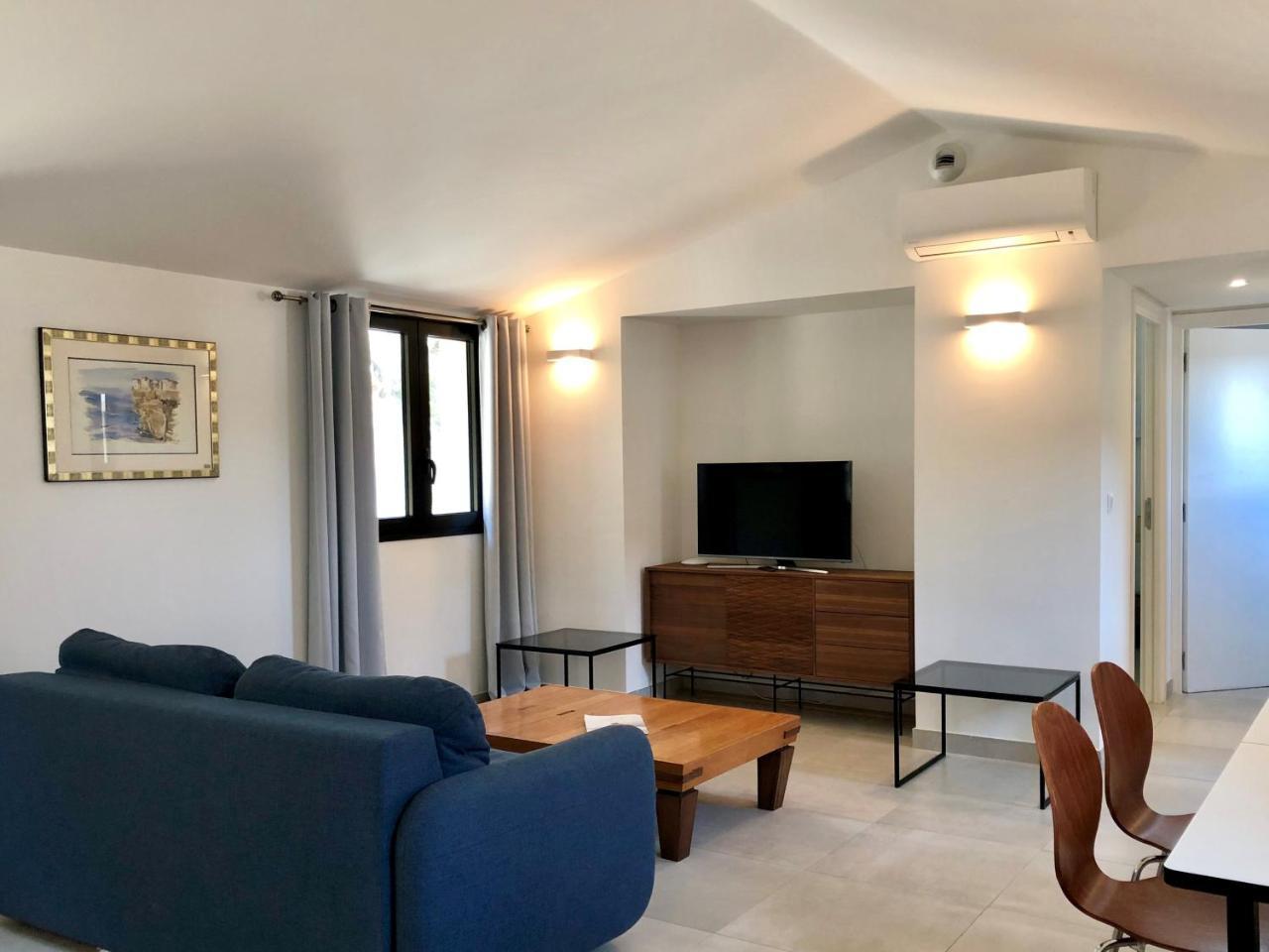 Les Appartements Du Port Бонифачо Екстериор снимка